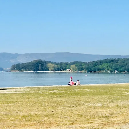 Compostela Playa: Arousa Villagarcia Pontevedra Lejlighed *